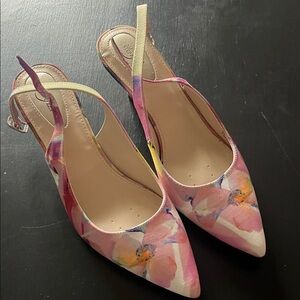 Elegant Floral Slingback Heels